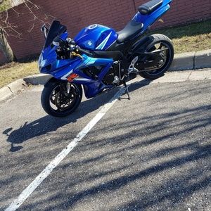 Meet your Posher, Phillip